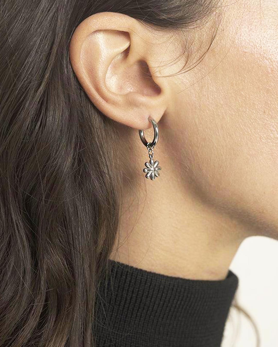 Demi Hoops • Titanium