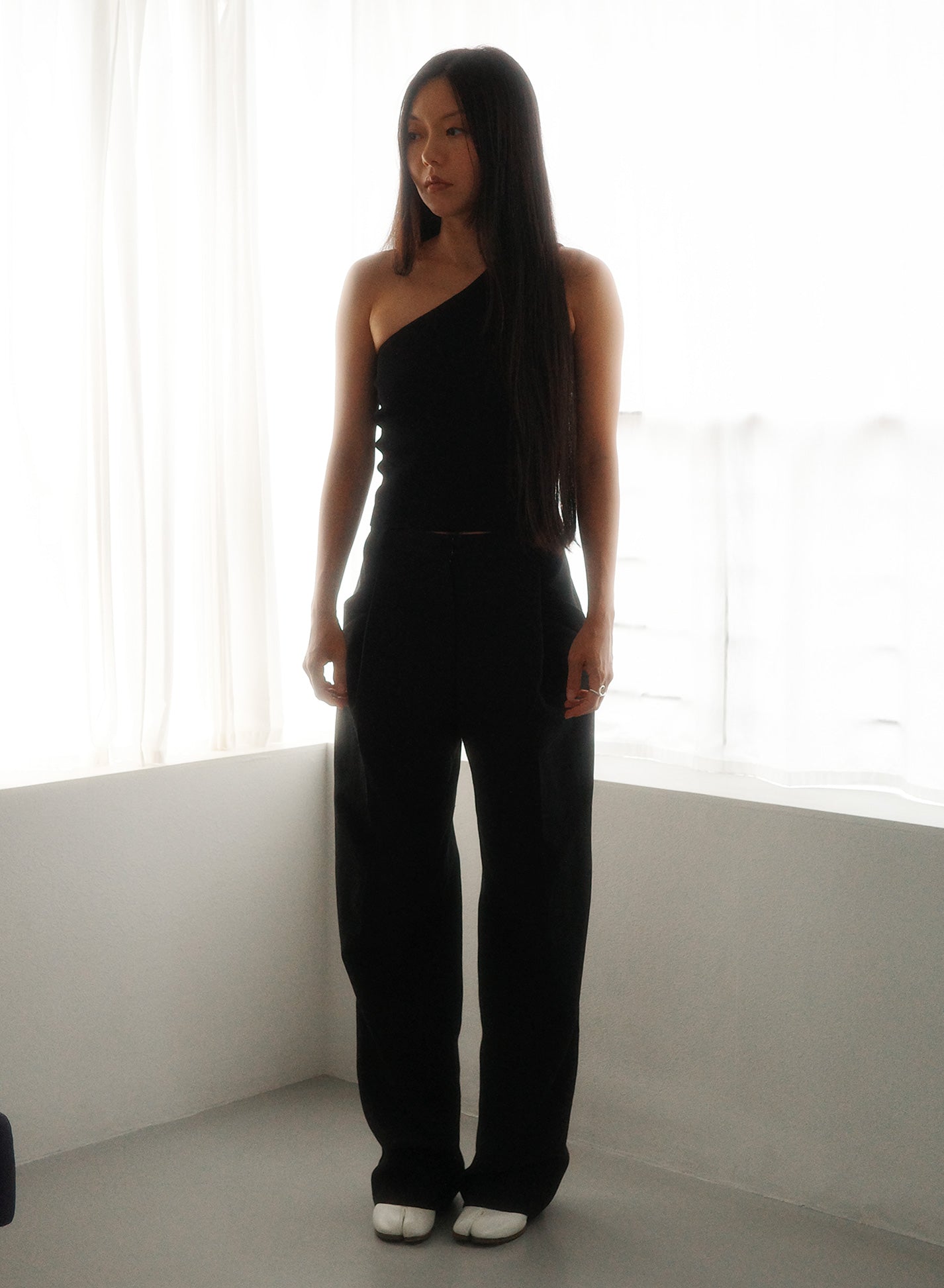 Capsule 02