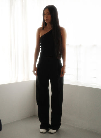 Capsule 02