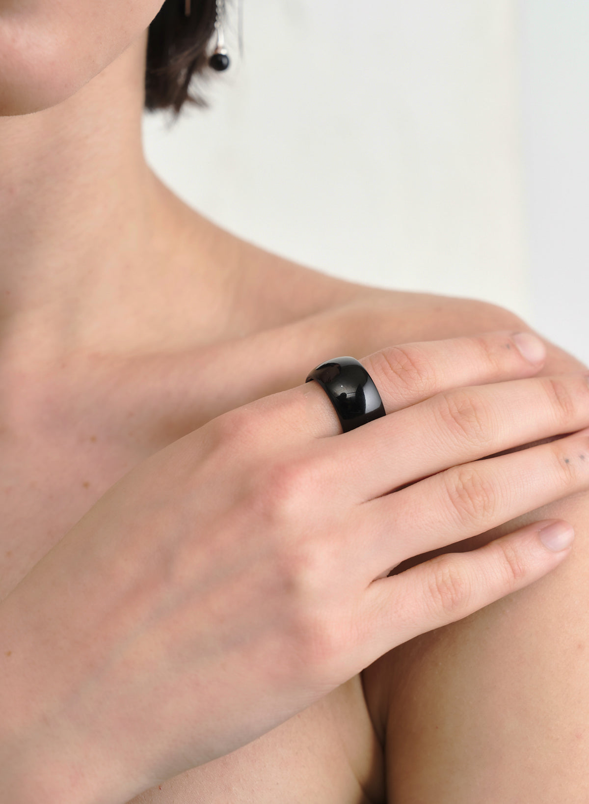 Black Onyx Mini Ring (10mm)