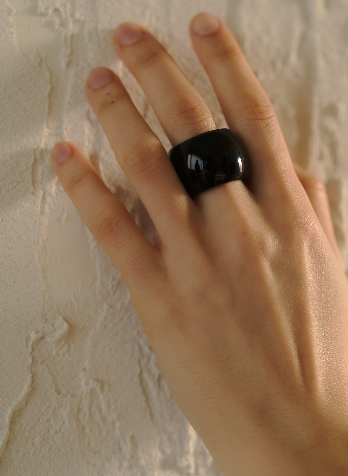 Black Onyx Bold Ring (20mm)