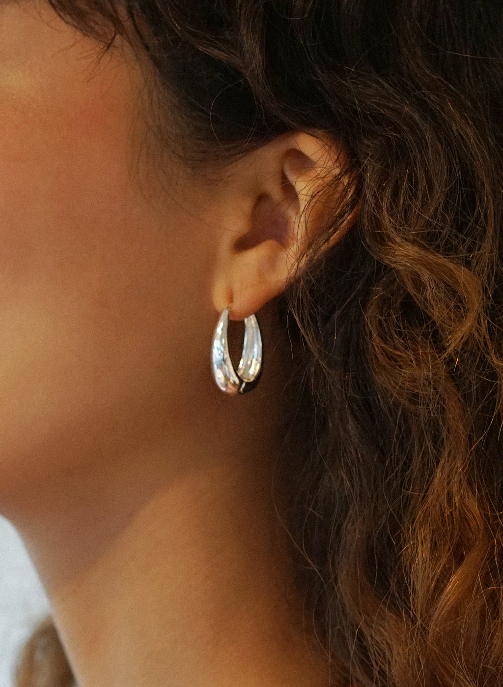 Teardrop Click Hoops