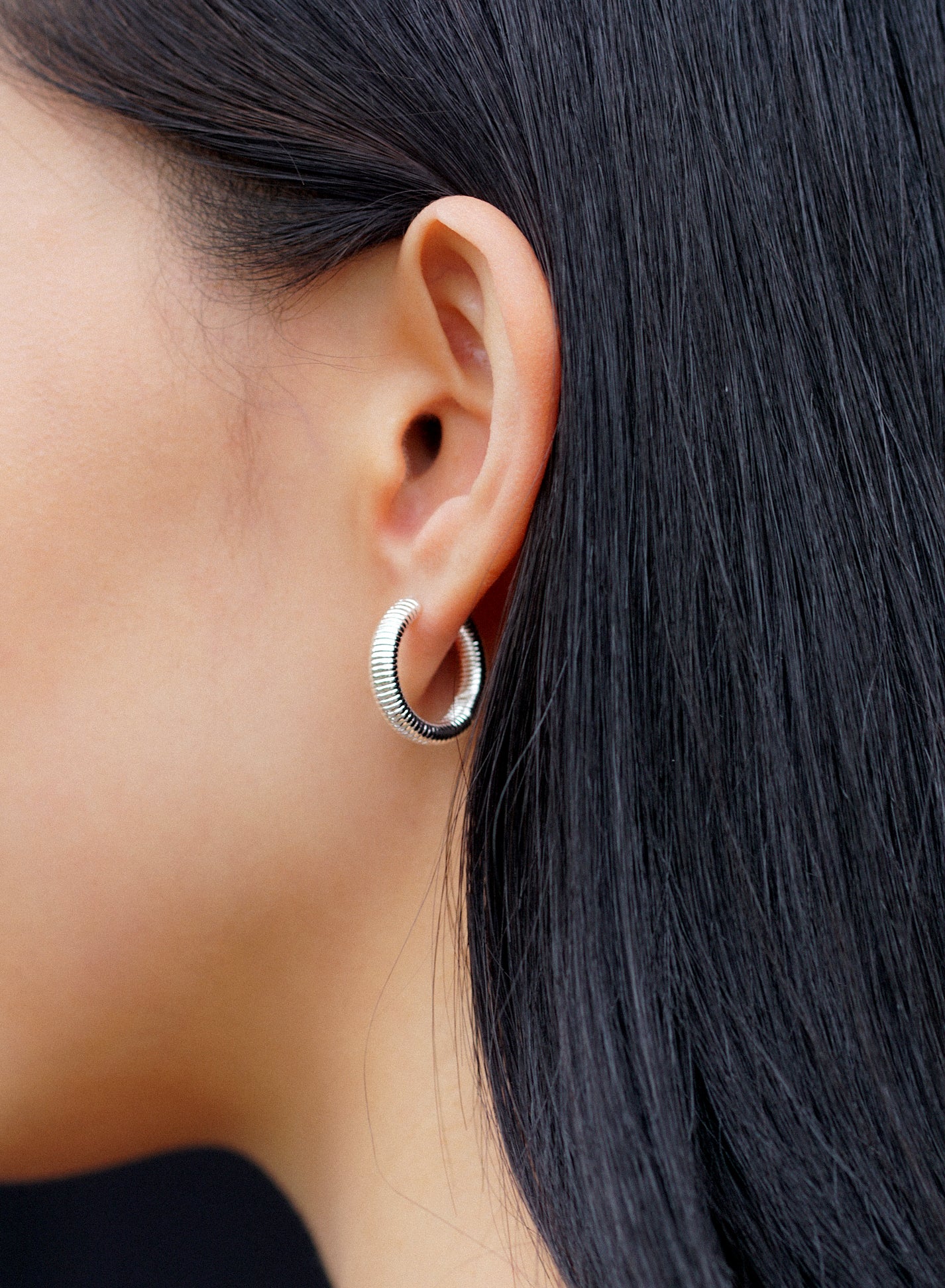 Snake Hoops • Silver