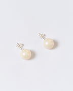 Mini Pearls Stud