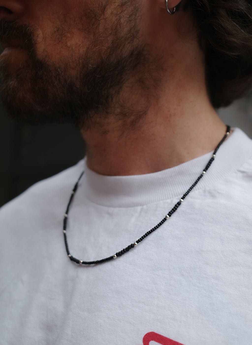 Mono Dune Beads Necklace — Black