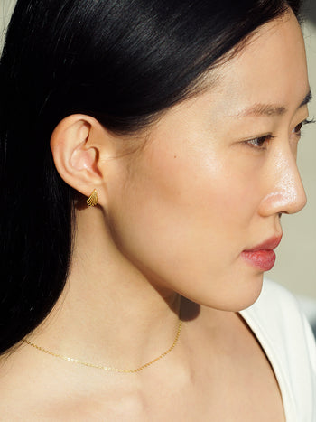 SHELL STUD EARRINGS