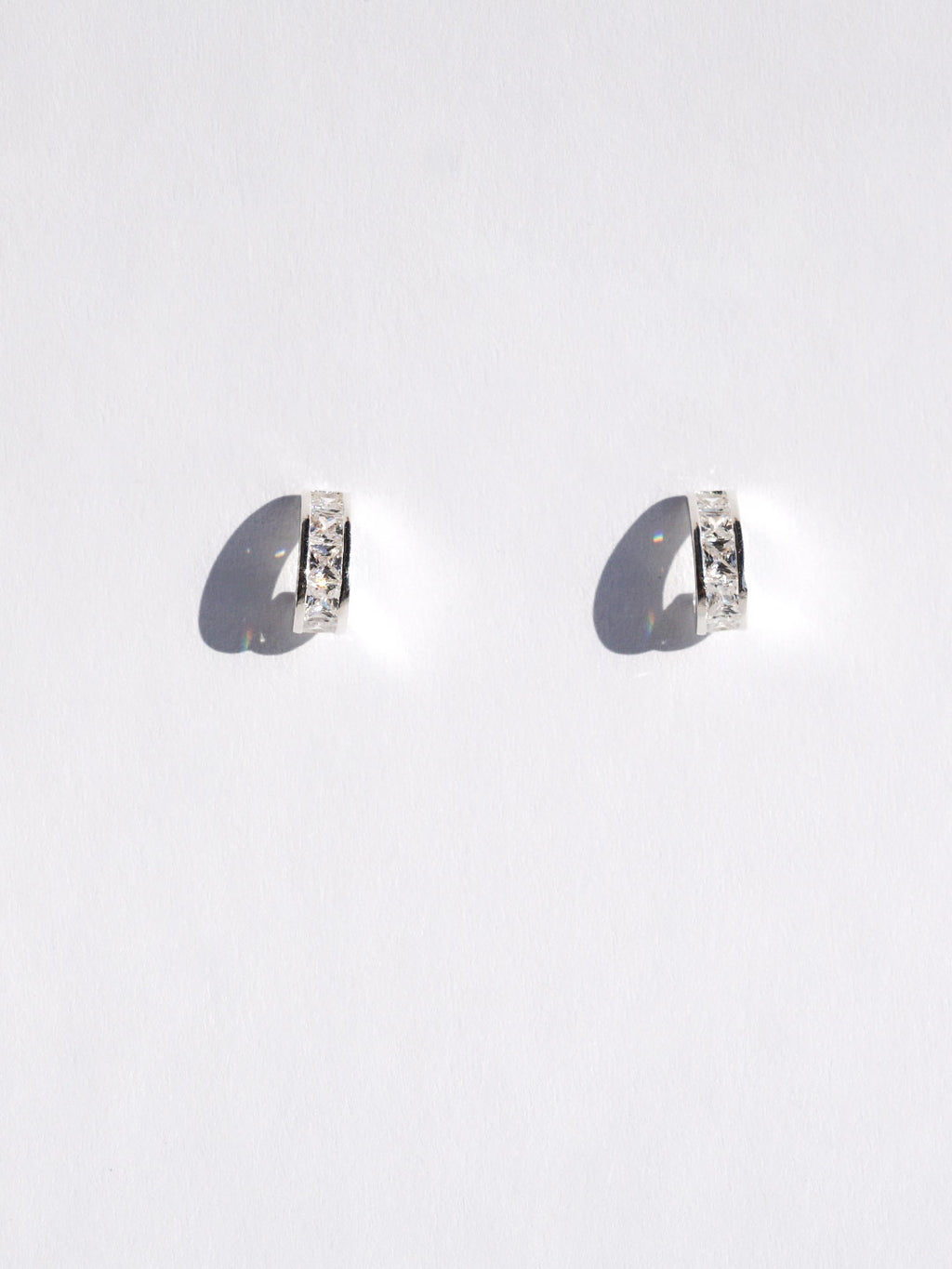 CUBIC CURVED EARRINGS