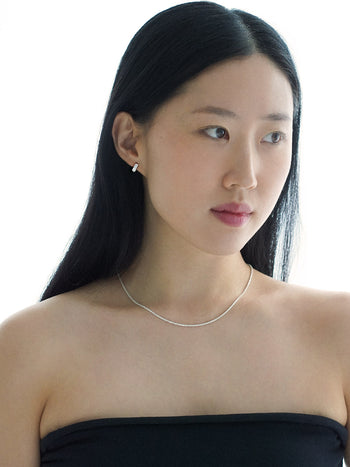 CUBIC CURVED EARRINGS