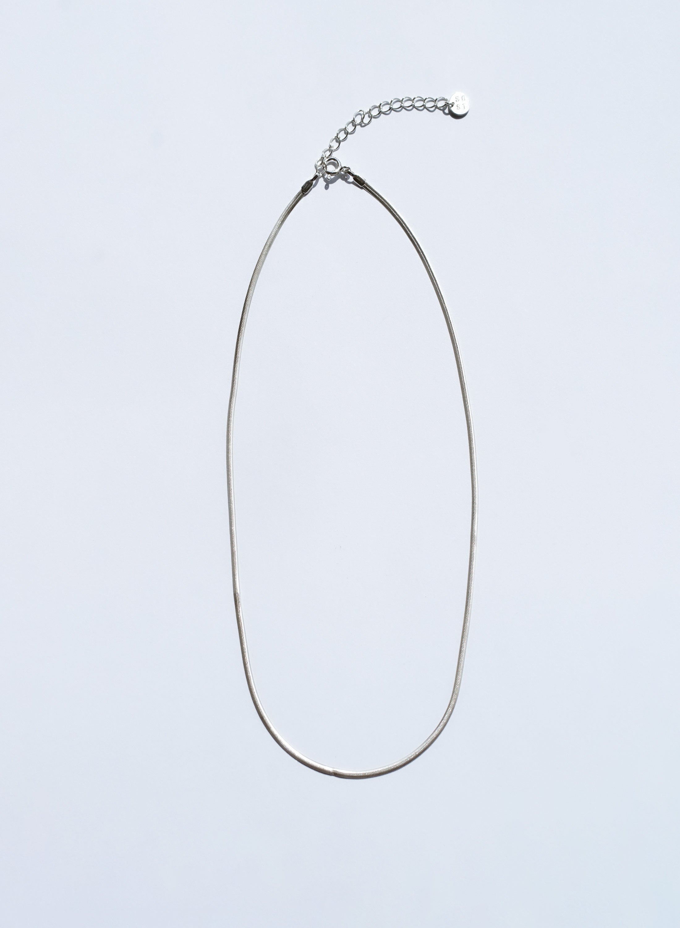FLAT HERRINGBONE NECKLACE