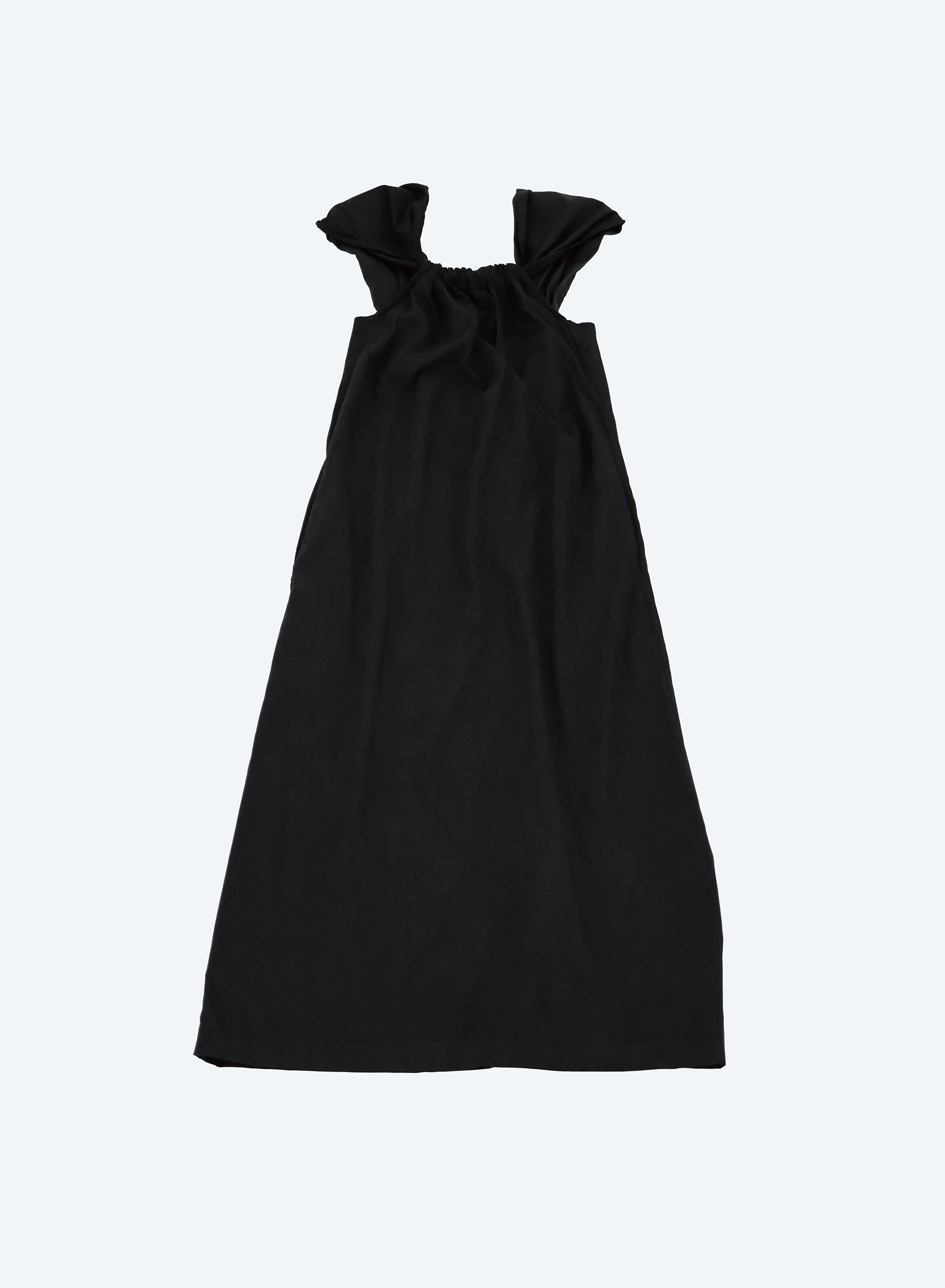 VERSATILE THREE-WAY GATHERING DRESS