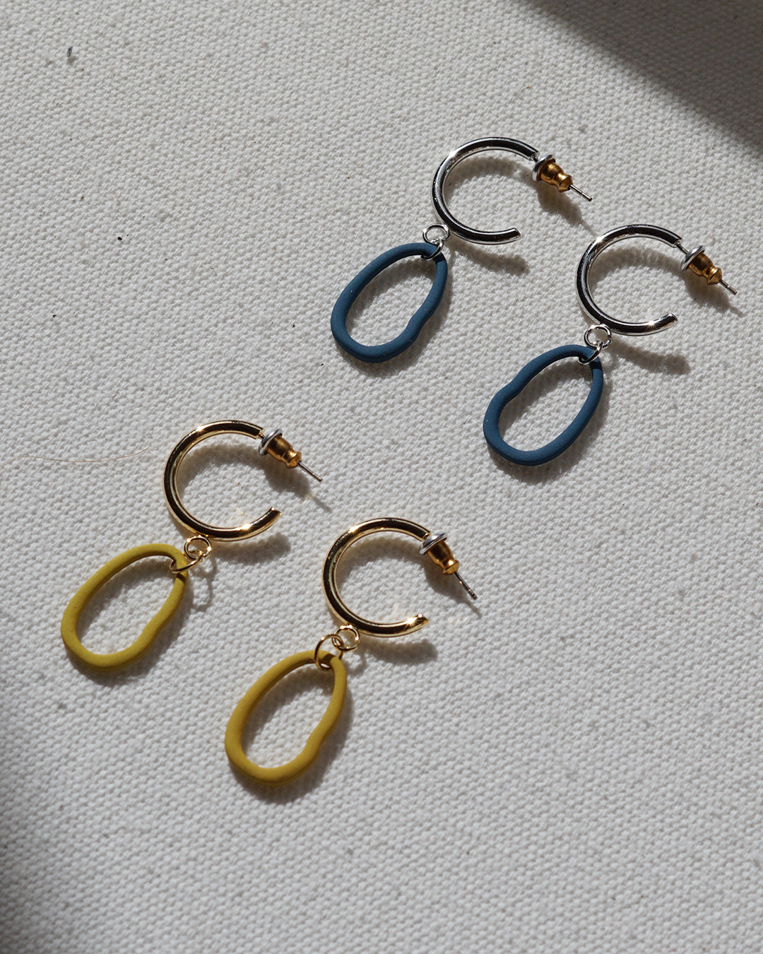 Soft Loop Earrings (2colors)