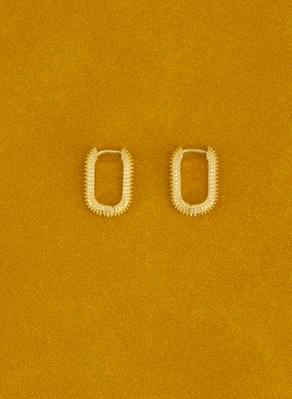 U Hoops • Gold