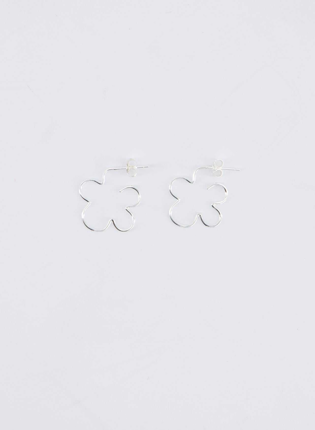 WIRE FLOWER EARRINGS • 925 Sterling silver