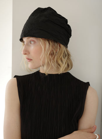 Pleated Bonet