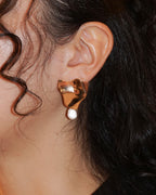 Joyee Pearl Earrings