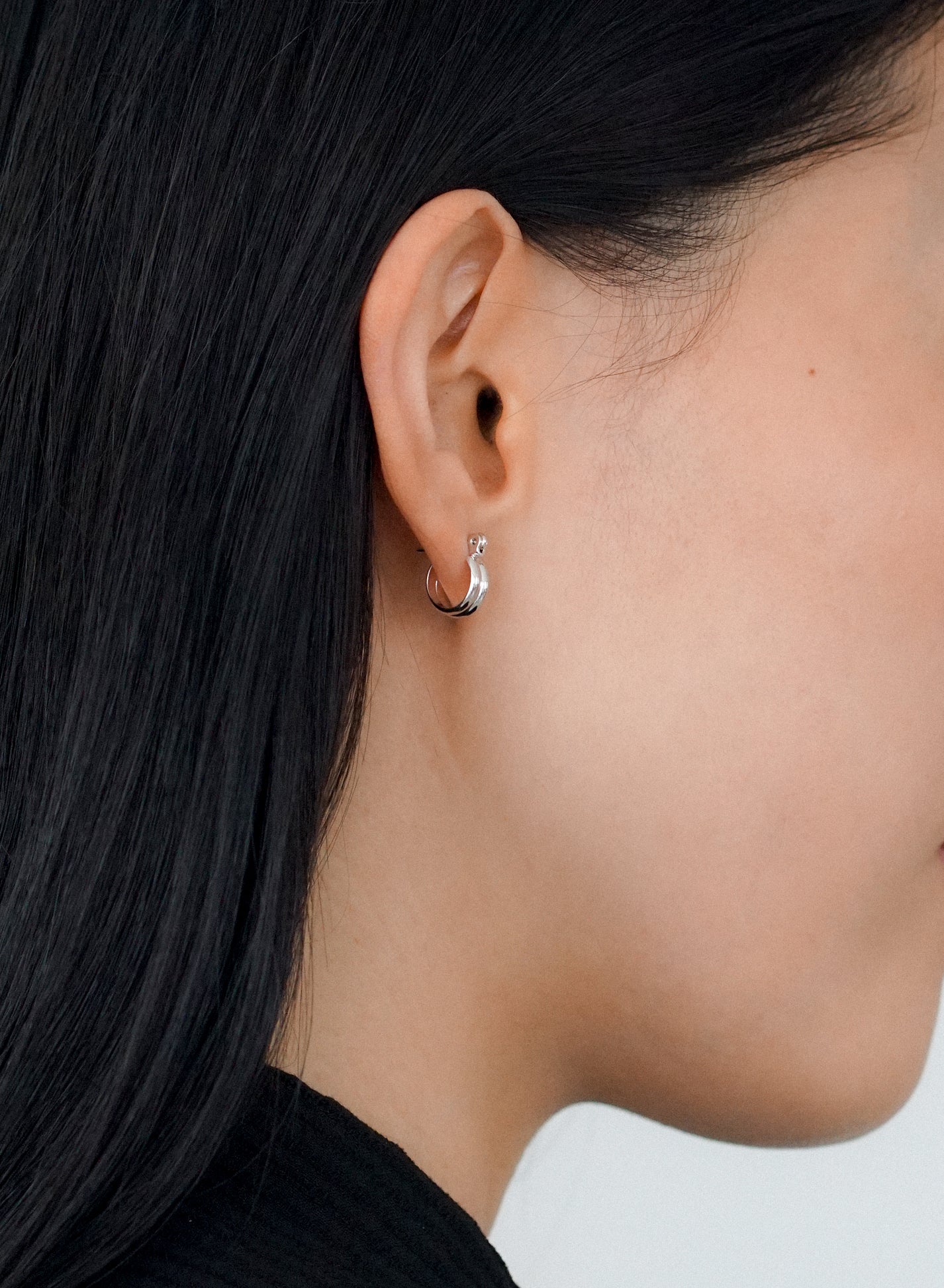 DOUBLE LINE MINI HOOPS