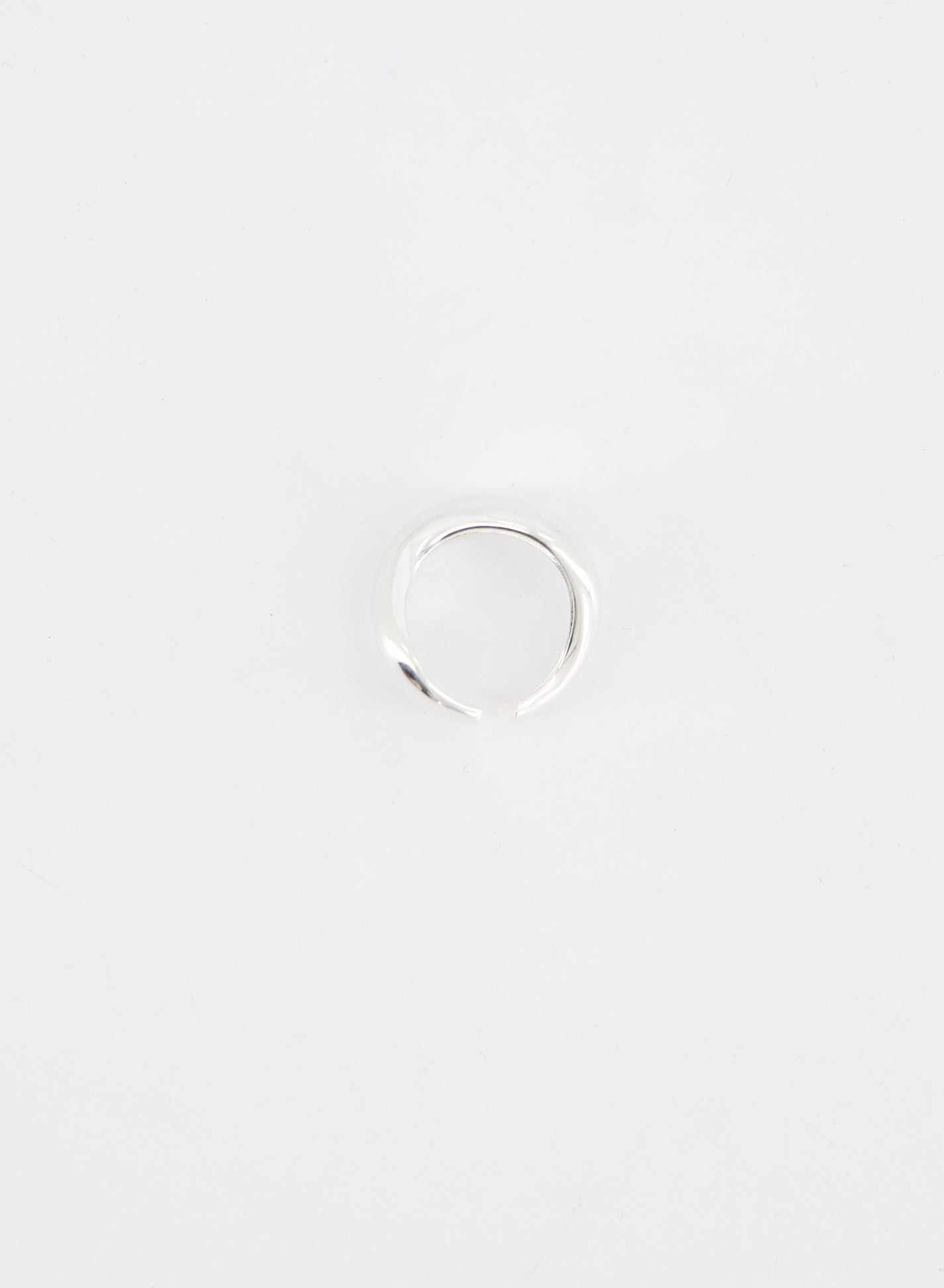 Fluid Curve Ring