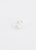 Fluid Curve Ring