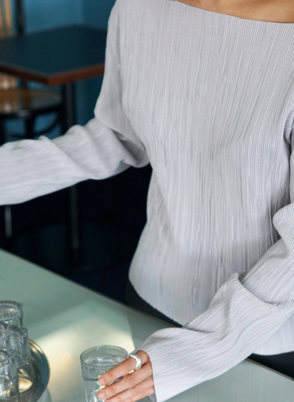 (1+1)Soft Pleats Long-Sleeve Top ㅡ Grey