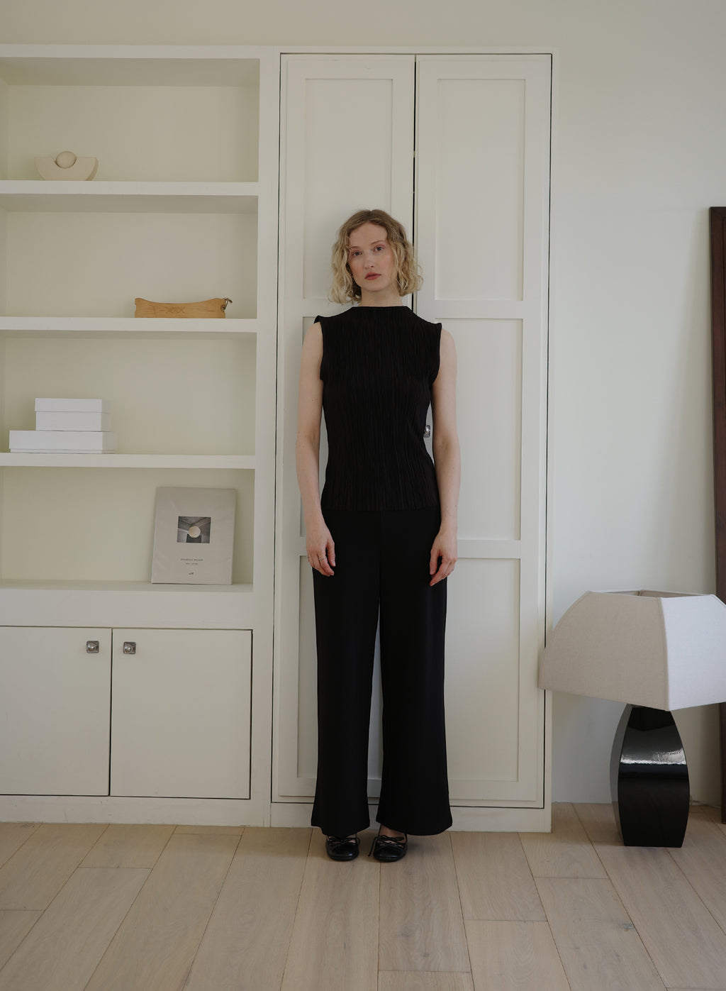 [40% OFF] Pleated Sleeveless Top ii ㅡ Black