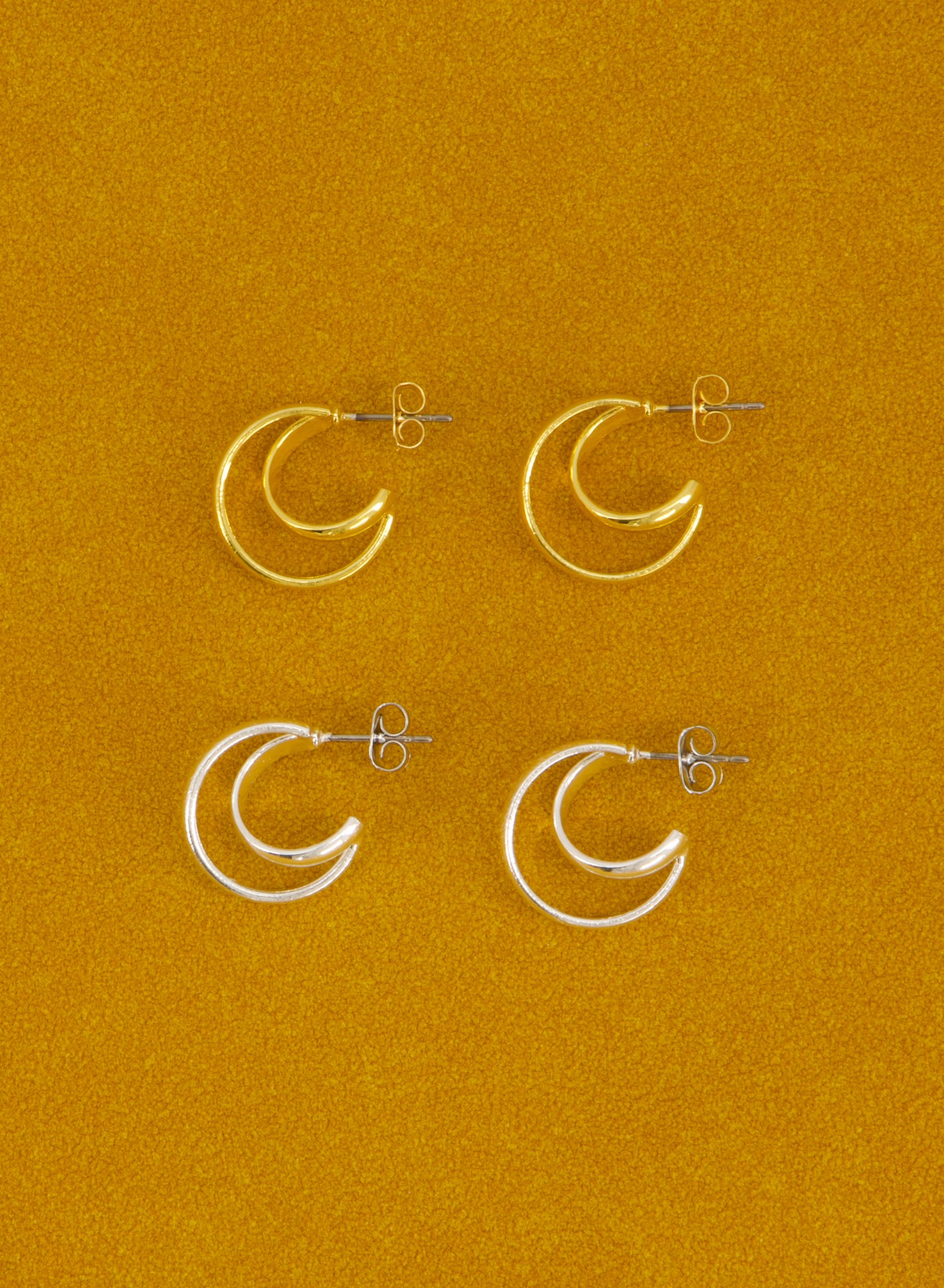 Saturn Hoops • Silver