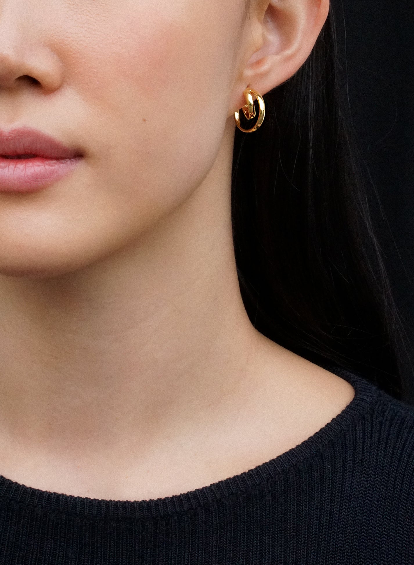 Saturn Hoops • Gold